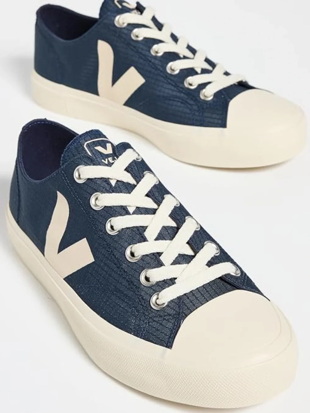 Veja Navy Wata ll low top canvas sneakers